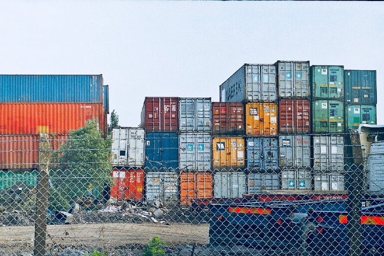 Myths around containers. Part 1: Security